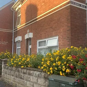  Guest house St Anne's Road